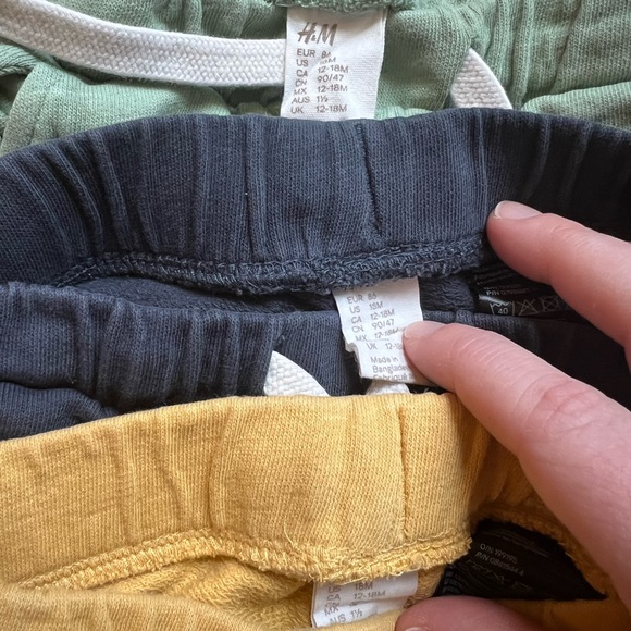 H&M Bundle of 3 Joggers, 18M - Picture 3 of 3